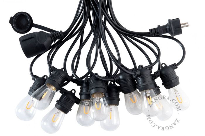 Kust Overweldigen Extractie LICHTSLINGER ZWART MET 10 HELDERE E27 LAMPJES 1W LED IP44 | VERLICHTING.be