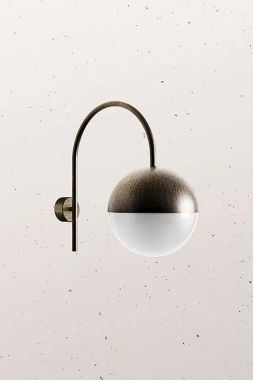 SFERA WALL LIGHT B/CURVED BRASS