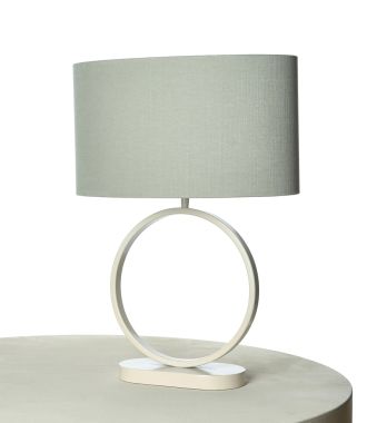 CODY LAMPE DE TABLE ABAT-JOUR LARGE CIRCLE MÉTAL H36CM 1XE27
