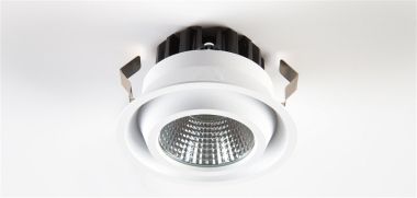 M-LED 70 2700K MEDIUM 25° GE WHITE STRUC