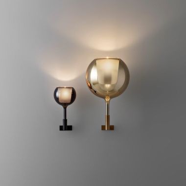 GLO WALL LAMP